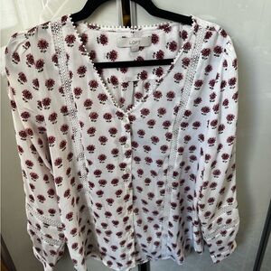Ann Taylor LOFT White and Burgundy Floral Blouse Size Small
